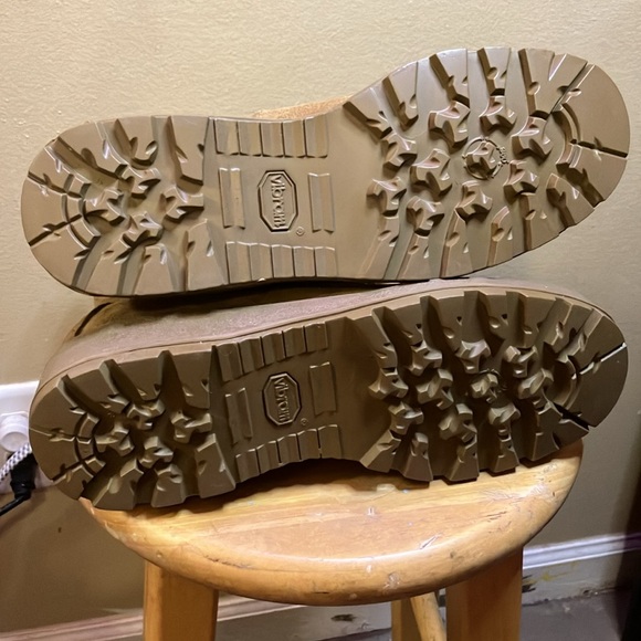 Combat Boots size 10R - Picture 2 of 6